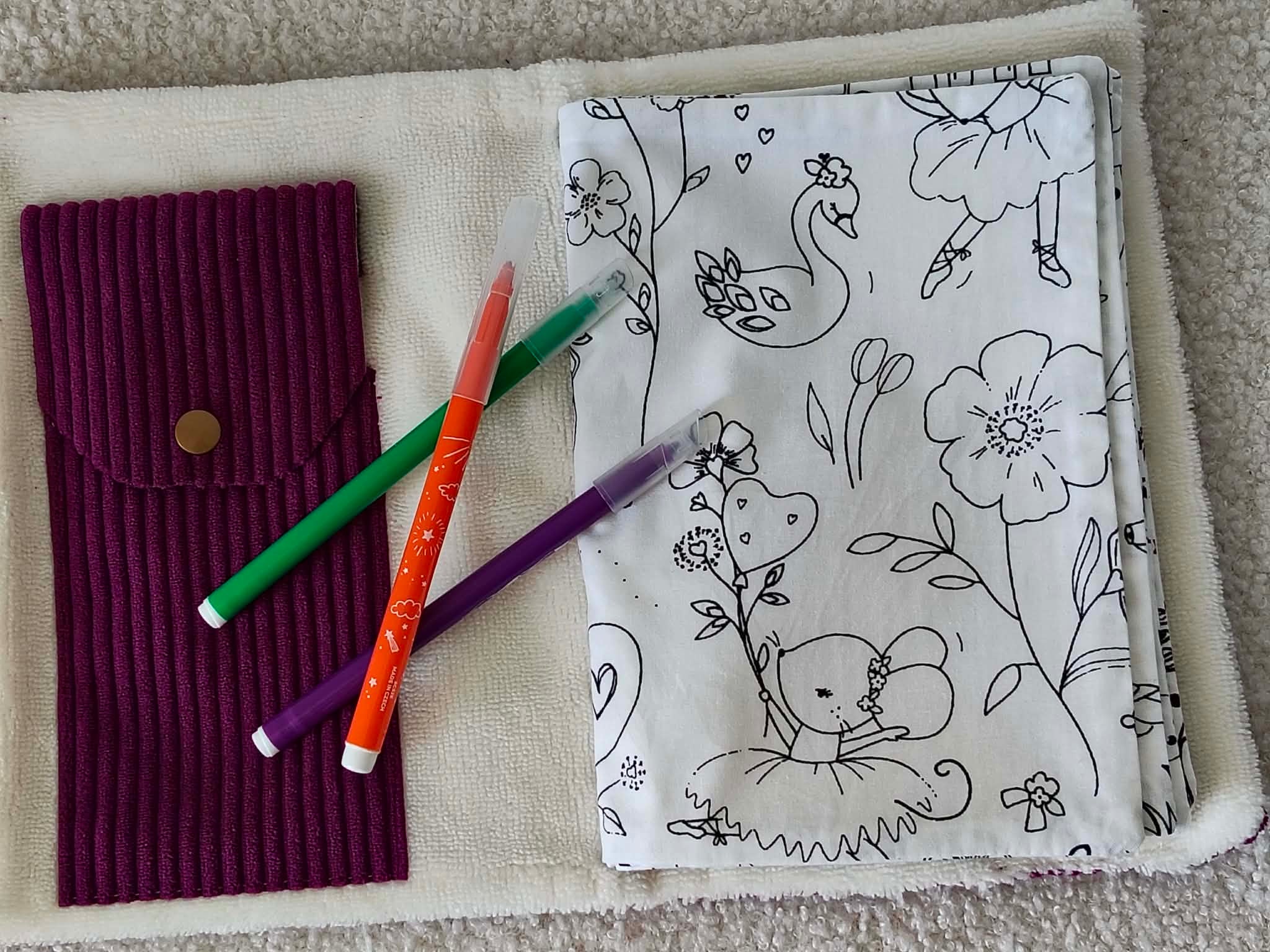 Cahier de coloriage lavable