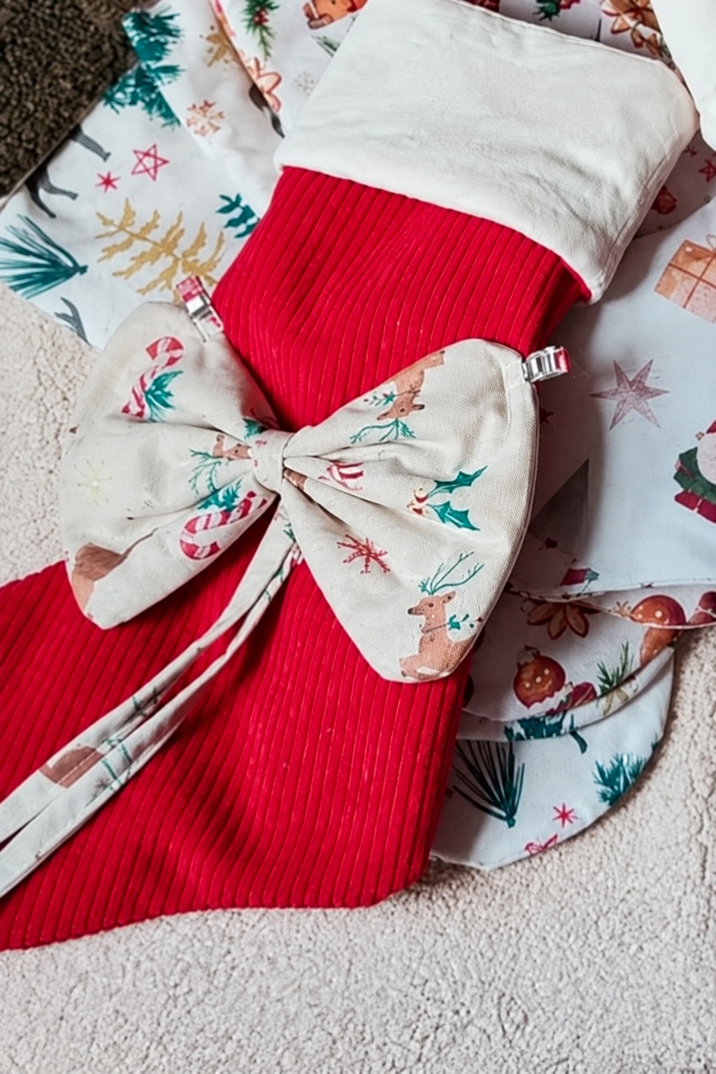 La chaussette de Noël avec son gros nœud sur commande