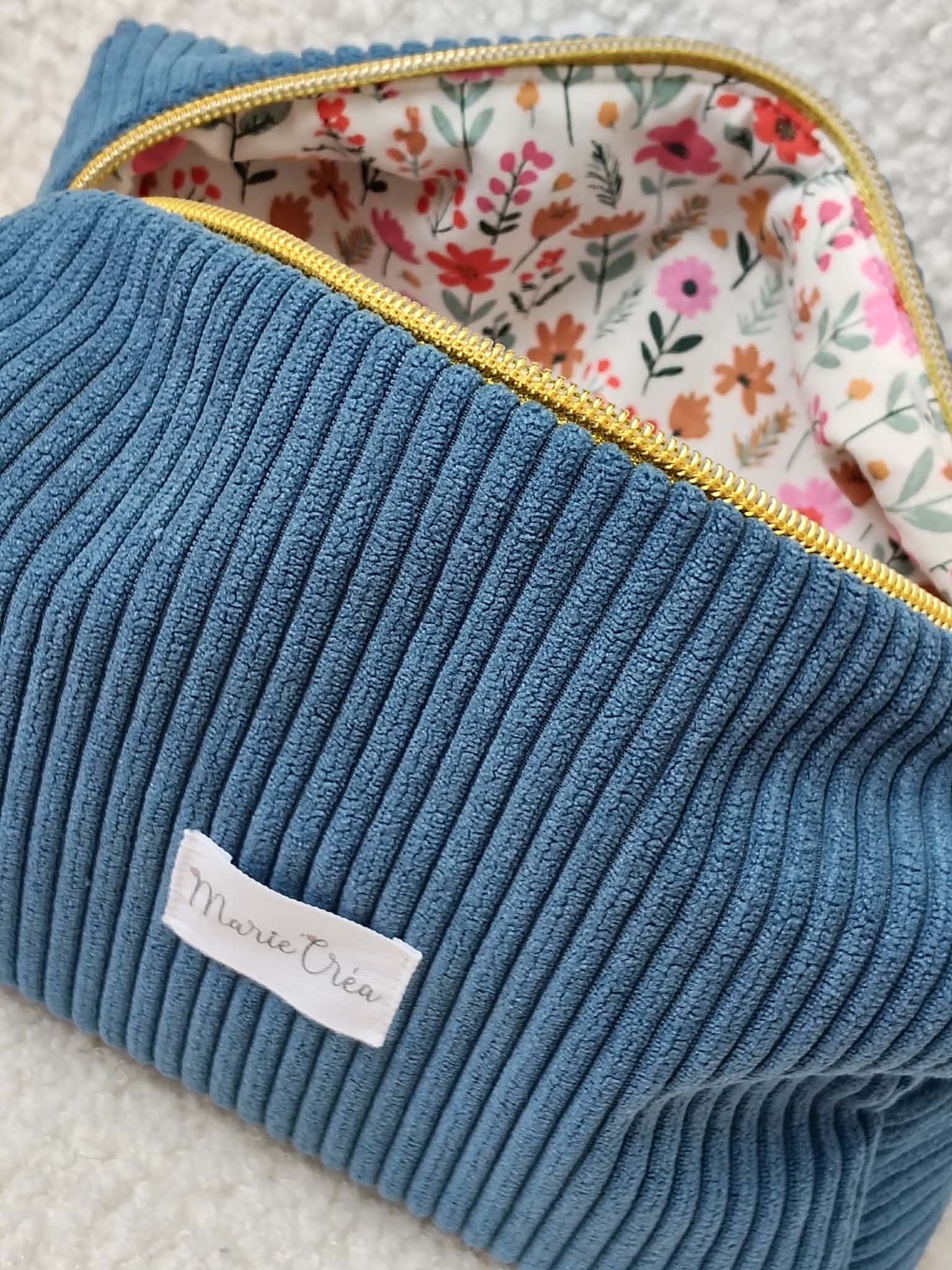 Les nouvelles couleurs des trousses de toilette