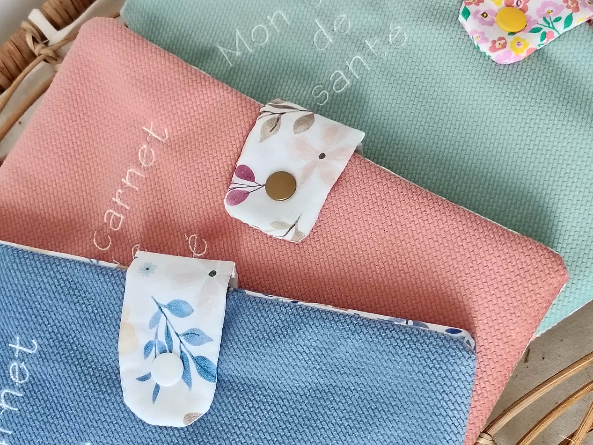 Les protèges carnet de santé